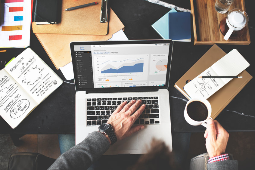 Understanding Merchant Behavior with Visitor Tracking Understanding Merchant Behavior with Visitor Tracking