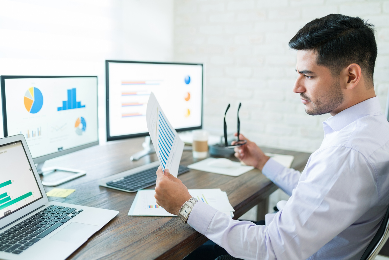 How to Calculate Residuals Automatically with a CRM How to Calculate Residuals Automatically with a CRM